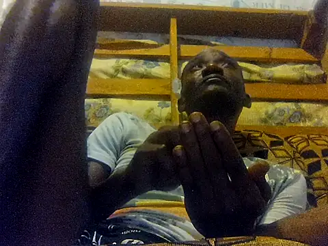 LookingLover34 webcam