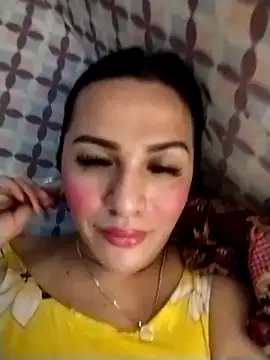 Yourbabyshane webcam