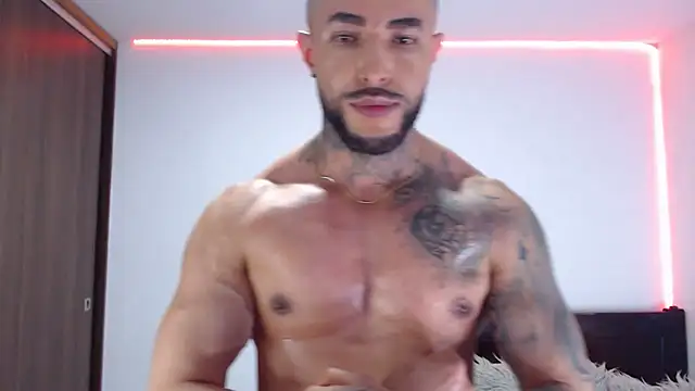 andrea_de_lucaa webcam