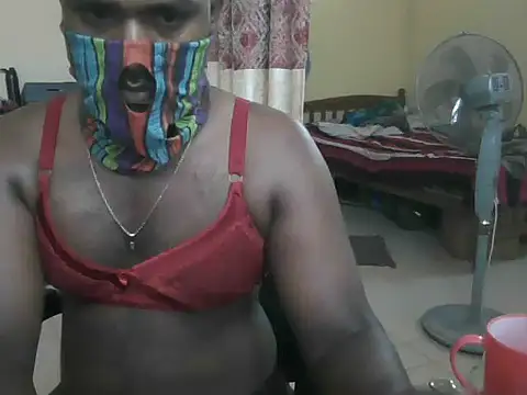 femboyslqueen webcam