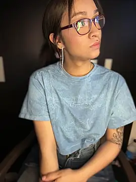 Isabella-Teen webcam