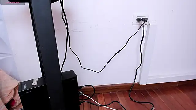 Alinna_addas_03 webcam stripchat model stream image