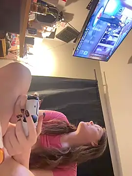 stonerbaby (F young) - beast toy 👀