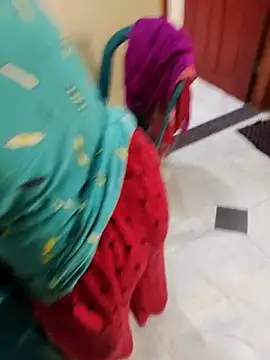 Younger_Couples webcam