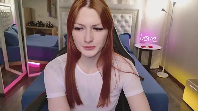 Alice_on_fire webcam