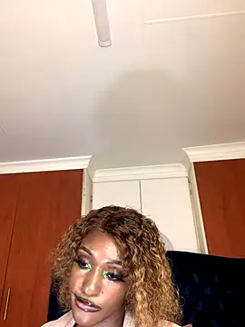 VeryGoodBadGirl1 webcam