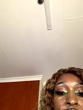 Webcam Model (VeryGoodBadGirl1)  is live.Free join now!