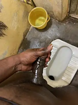 Crazyworldqueenking webcam