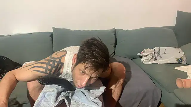 devote_schlampe00 webcam