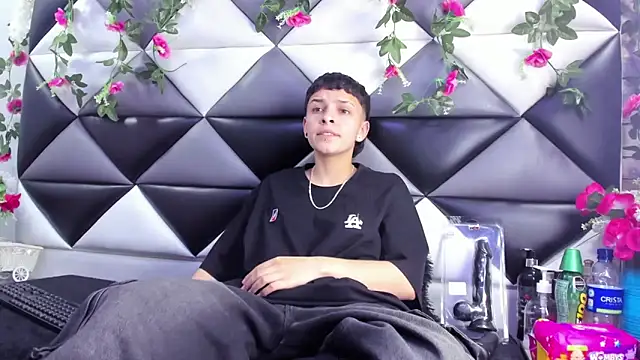 Megan_Thompson_ webcam