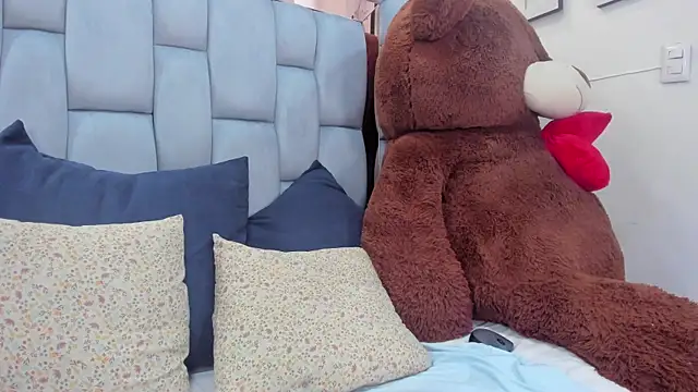 merielenbloom webcam