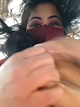 bristy- (F young) - pussy in dildo