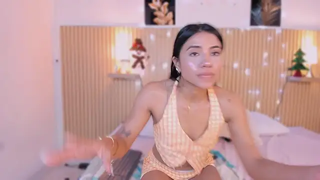 harmony_malkova (F young) - spank buttocks hard and slow