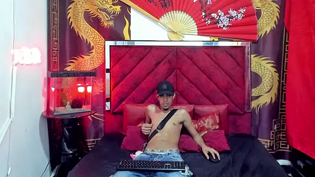 Scoundrel_Duo webcam