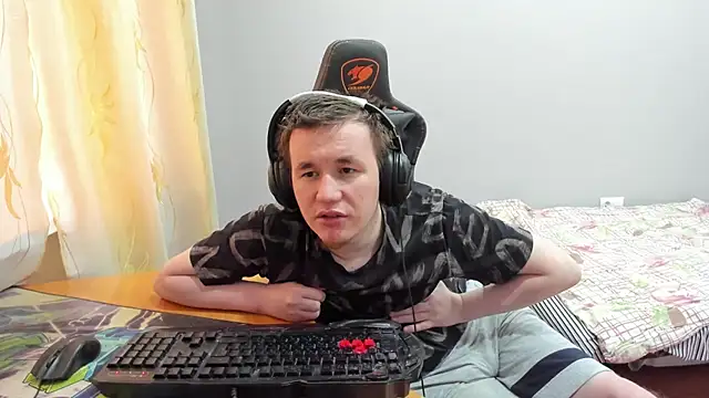 iliaskrislove webcam