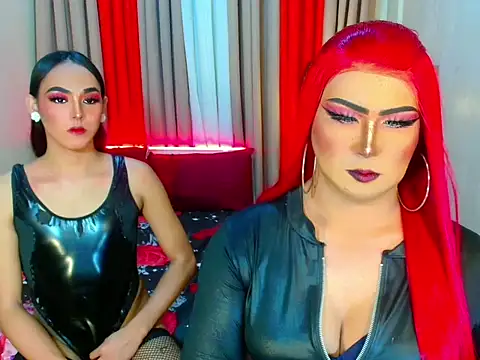 02HornyCumTrans webcam