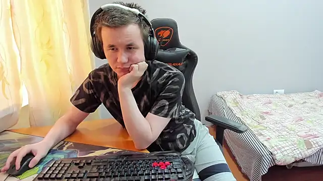 iliaskrislove webcam