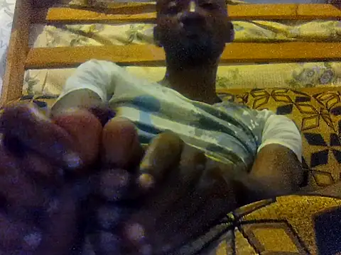 LookingLover34 webcam