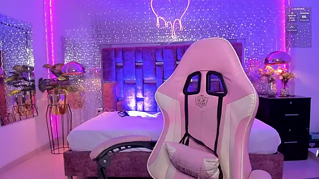 KylieVictoria webcam