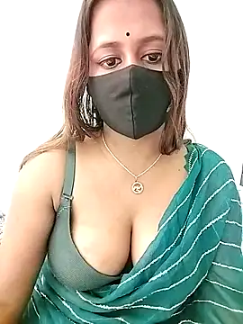 LoveLy-Soneya webcam