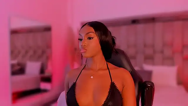 ChaynnaCooper webcam