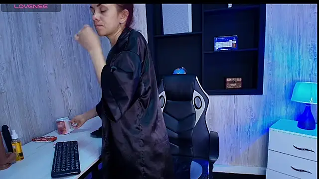 Mia_Esposito2 webcam