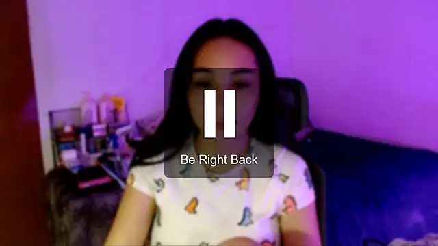 SweetLilly_18 webcam