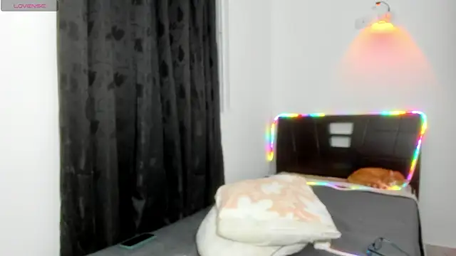 abigail_monore_ webcam