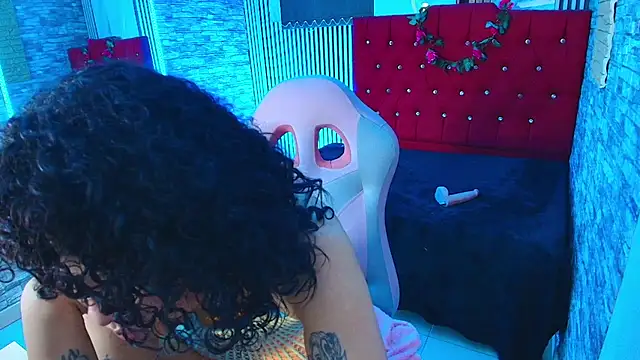 mia_hernnandez webcam