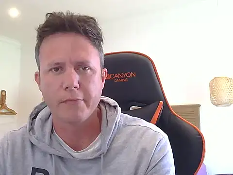 TroyDieselXXX webcam