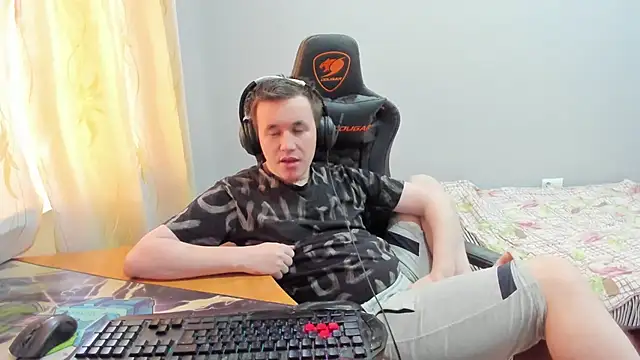 iliaskrislove webcam