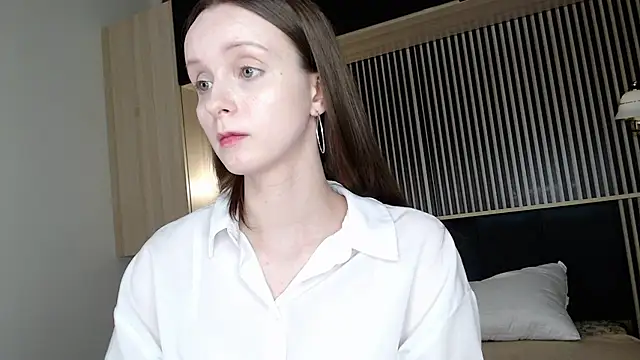 yourplayfulspark - Yourplayfulspark's free webcam