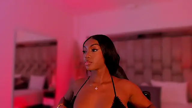 ChaynnaCooper webcam