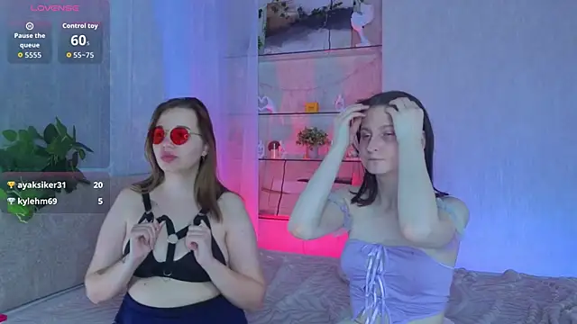 DorlaKavadias webcam