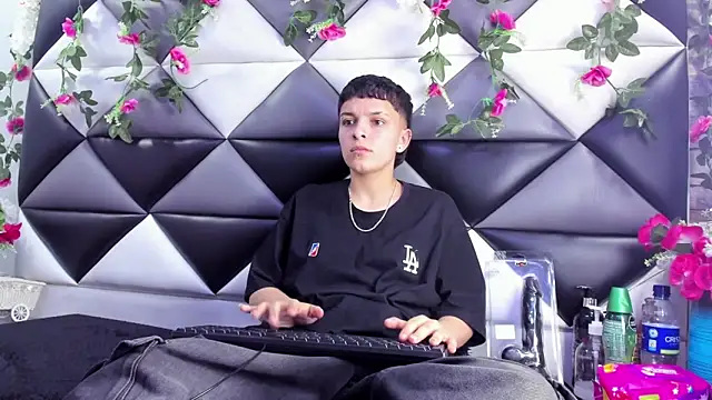 Megan_Thompson_ webcam