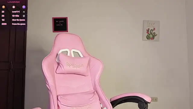 Veronika__Winslow_ webcam