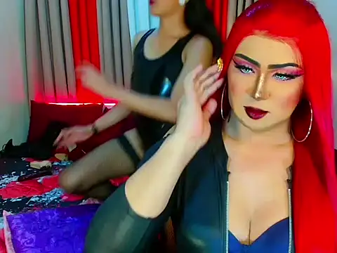 02HornyCumTrans webcam