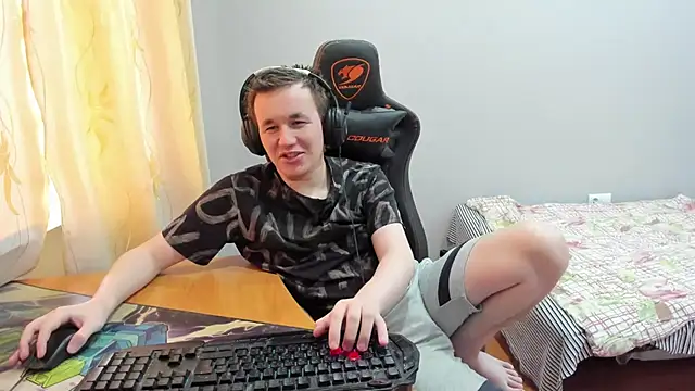 iliaskrislove webcam