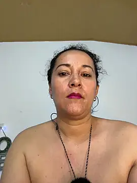 Webcam Model (luisa_curli)  is live.Free join now!