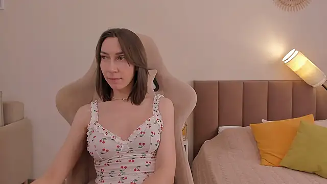 GoodGlamorGirl webcam