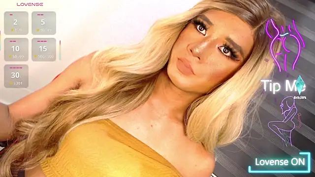 Ethereal_Charm webcam