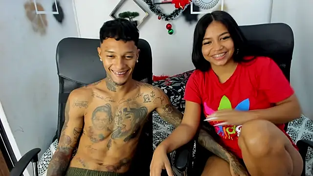 YuleimysAndAlex webcam