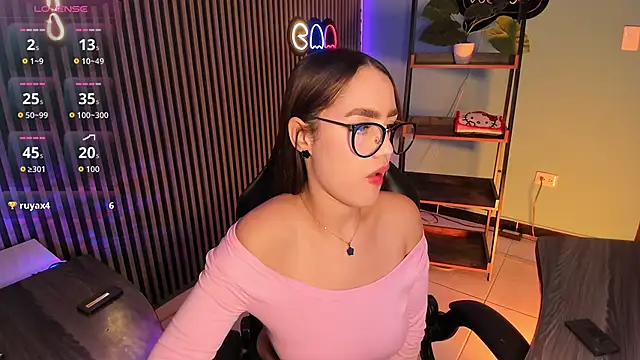 emily_roberts1 webcam