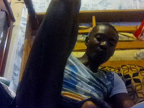 LookingLover34 webcam