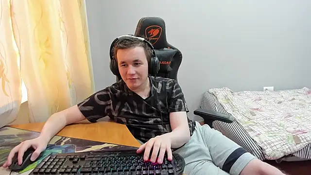 iliaskrislove webcam