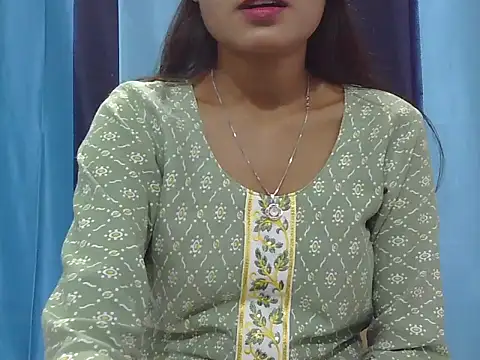 Aarti_misty71 webcam