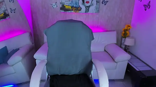 nova_sex01 - Nova_sex01's free webcam - UK Sex Cams