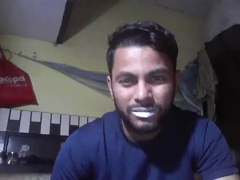 Stubborndesiboy webcam