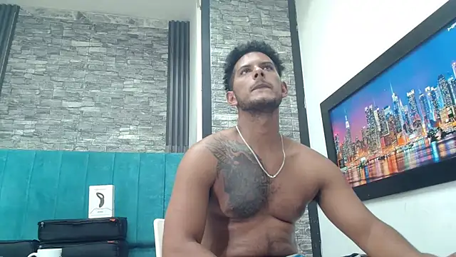 Chris_Dick23 webcam