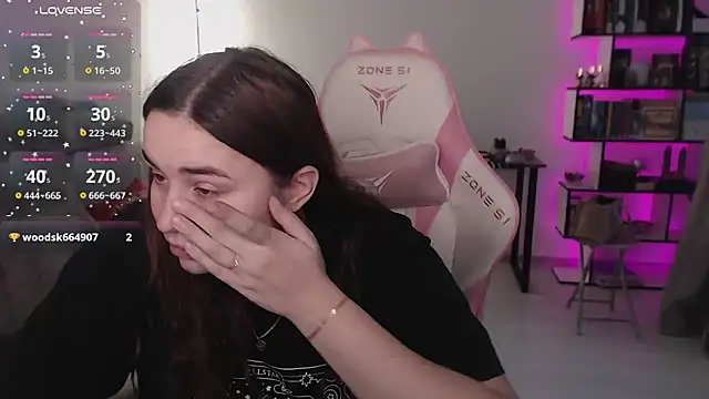 SexyWitch_666 webcam